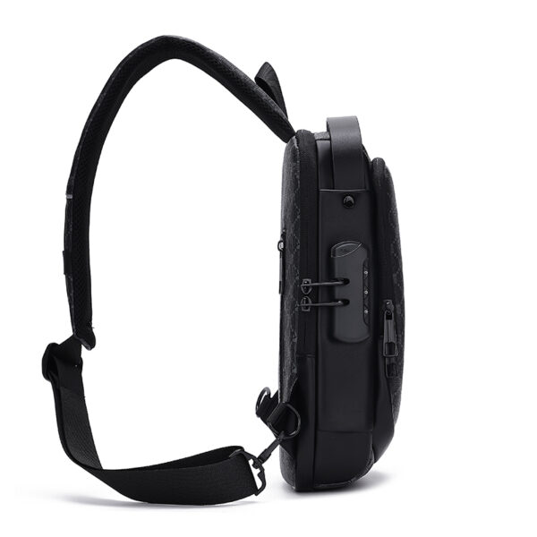 Sac de poitrine USB – Imperméable et anti-vol – Image 2